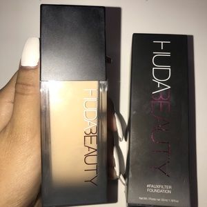 Huda Beauty Faux Filter Foundation